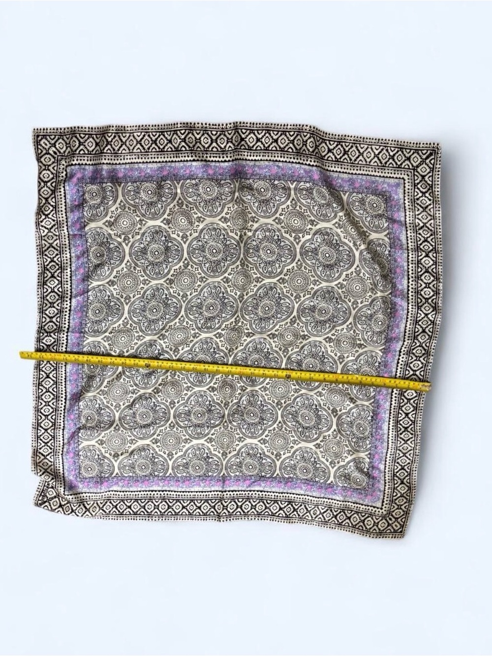 Vince Camuto Black and Cream Paisley Print Scarf - Vintage